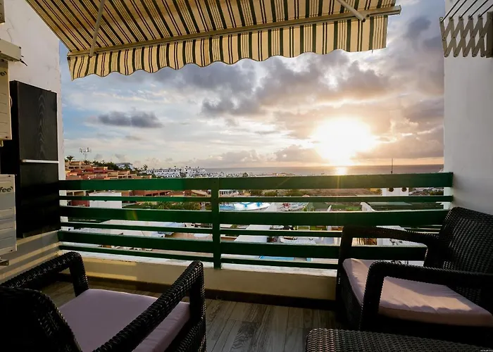 204 Atalaya 2 Bedrooms, Sea View, Private Parking 公寓 阿德耶