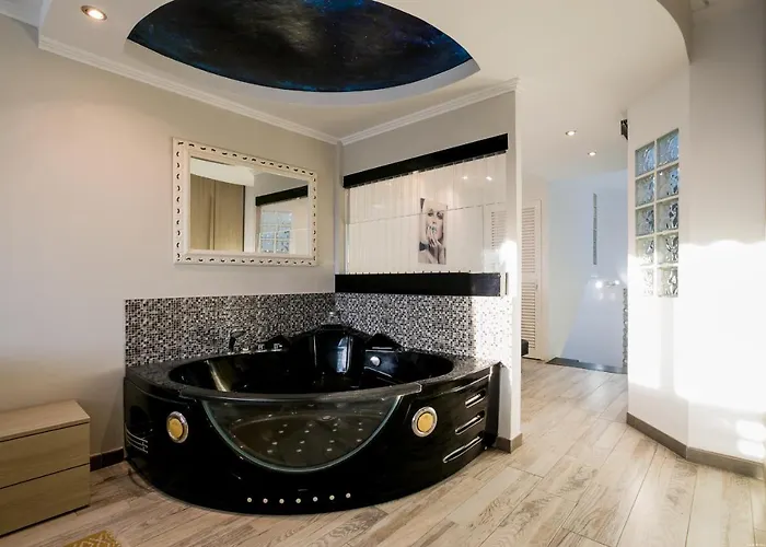 204 Atalaya 2 Bedrooms, Sea View, Private Parking